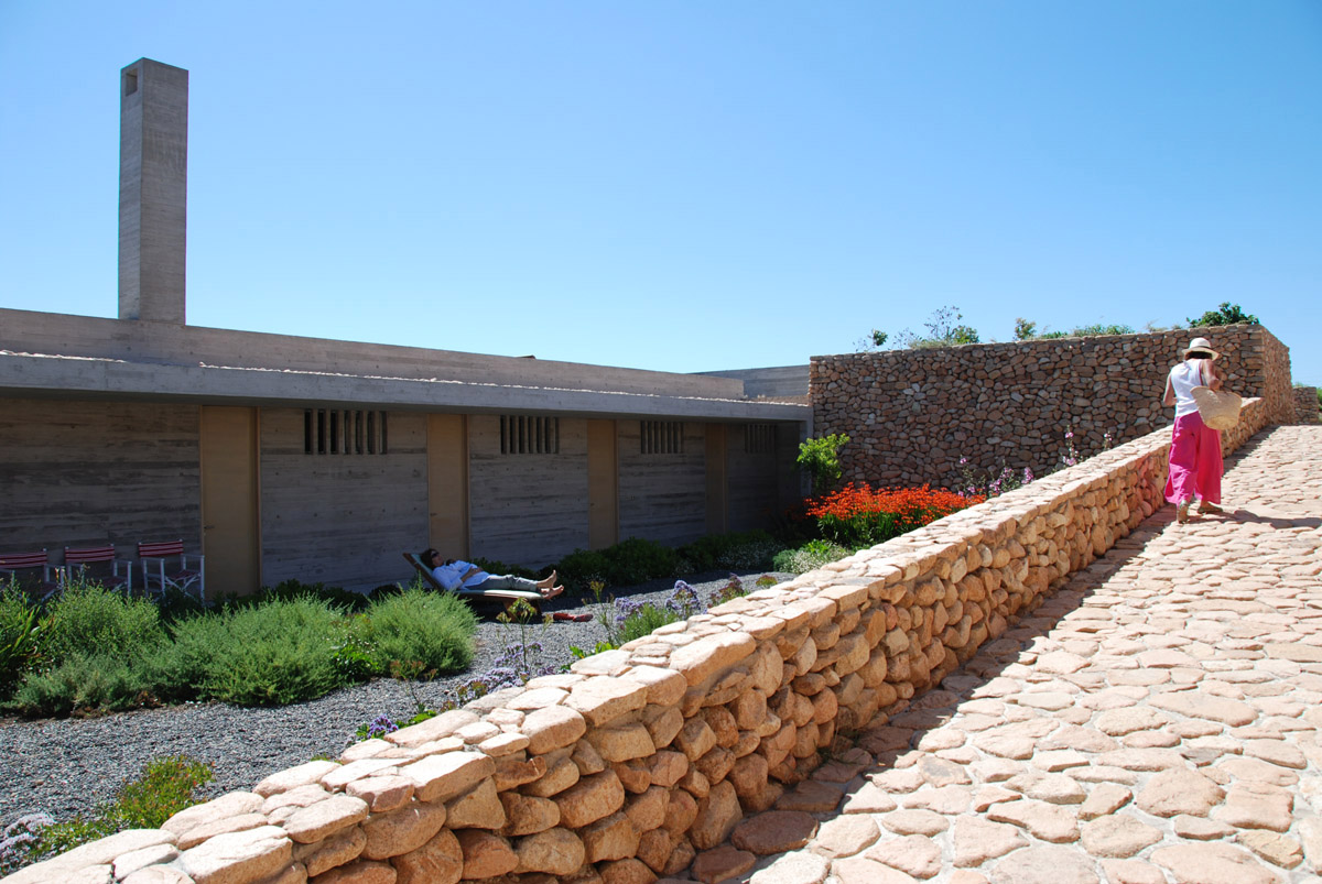 House in Huentelauquen / Izquierdo Lehmann