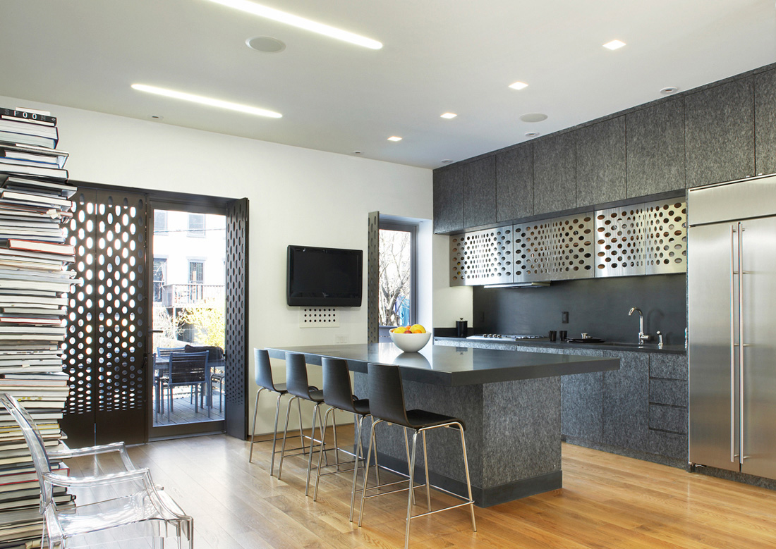 1933430768_12-copy 1933430768_12-copy