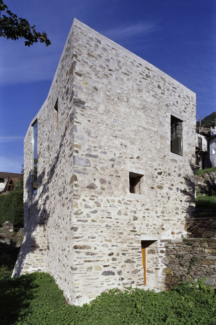 1945388462_scaiano-01 1945388462_scaiano-01