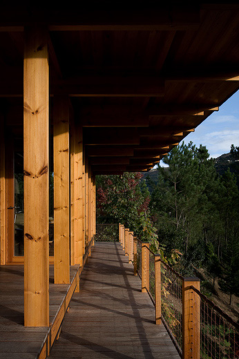 Casa Adpropeixe / Carlos Castanheira & Clara Bastai