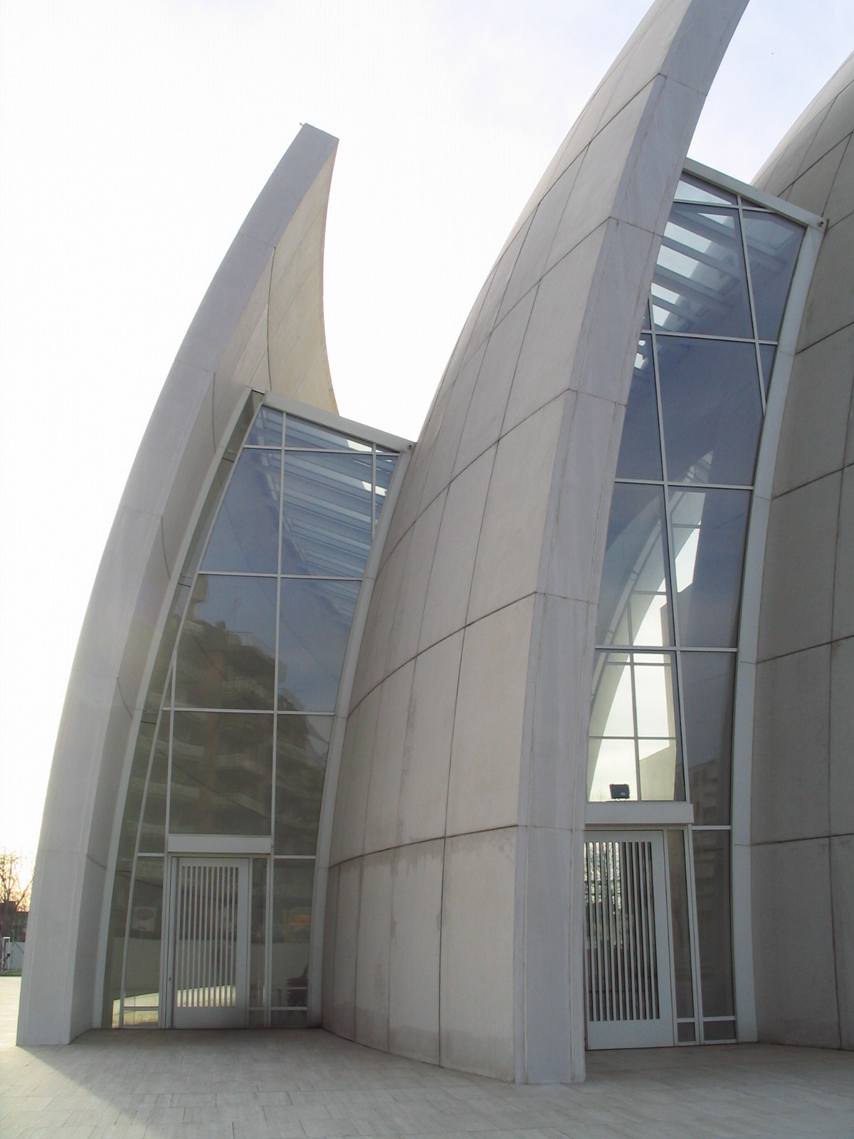 48549940_meier-church-22 48549940_meier-church-22