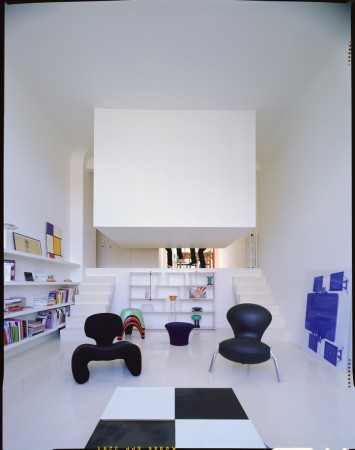 Valentin apartment / ECDM