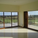 661639569_interior2 661639569_interior2