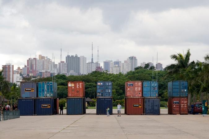 Container Art / Bernardes Jacobsen