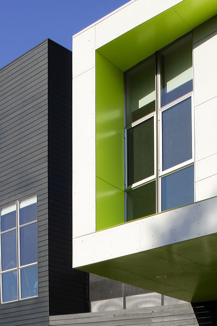 817777446_loha-ha-lawrence-anderson-detail-frontfacade 817777446_loha-ha-lawrence-anderson-detail-frontfacade