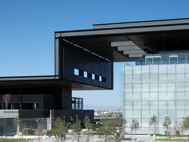 Telefonica Headquarters, Madrid / Rafael de La-Hoz