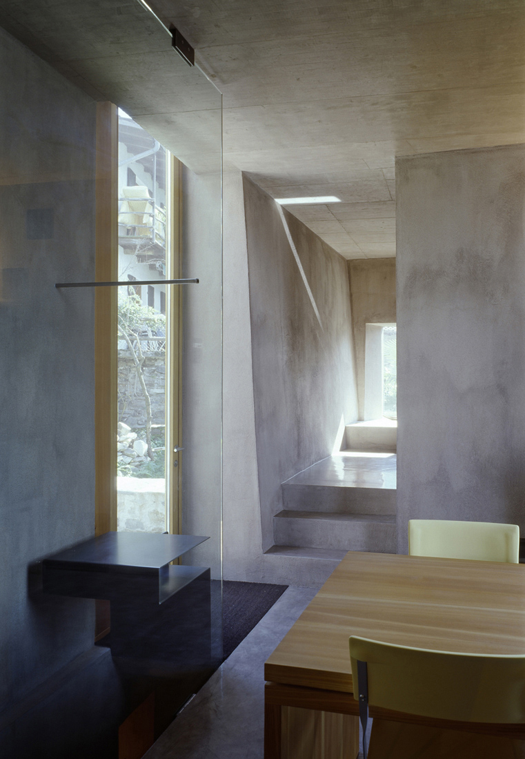 House in Scaiano / Wespi de Meuron
