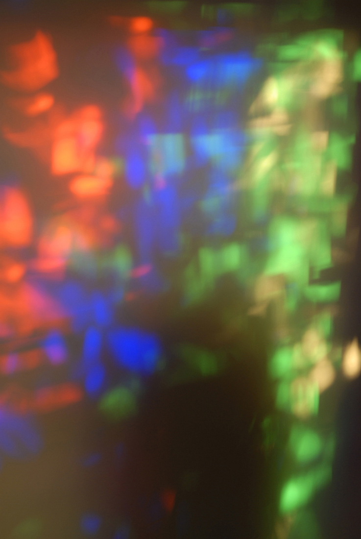 950406169_light-reflection 950406169_light-reflection