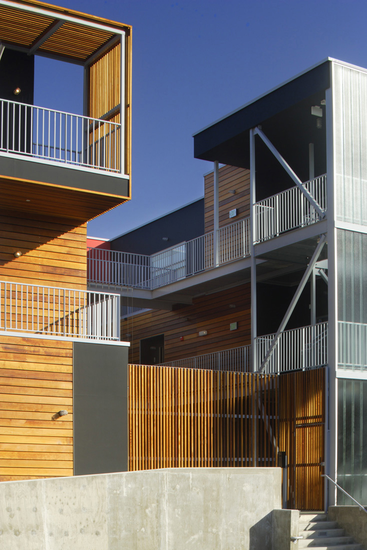 113455373_loha-lawrenceanderson-gd-exterior-viewofbuildingandstairs-2 113455373_loha-lawrenceanderson-gd-exterior-viewofbuildingandstairs-2