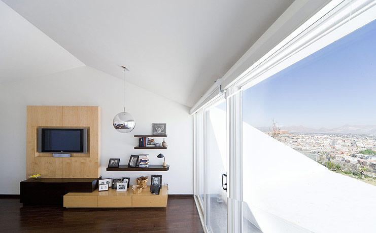 House in Chihuahua / PRODUCTORA