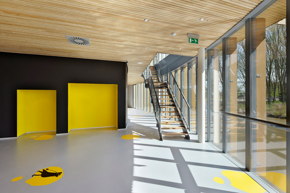 Bijlmer Park Theater / Paul de Ruiter