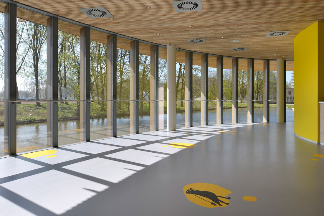 Bijlmer Park Theater / Paul de Ruiter