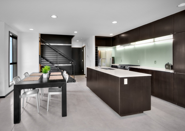 161556944_interior2 161556944_interior2
