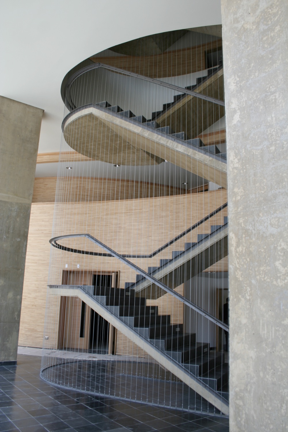 Patio Alameda Building / Baixas del Rio Arquitectos