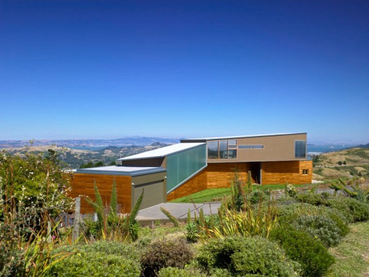 273508721_loha-timgriffith-sh-drive-entrance