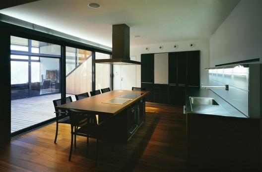 393184882_3lhd-house-k-zagreb-photo-by-damir-fabijanic-21-1238681967