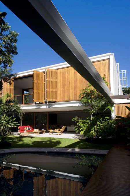 GR House / Bernardes Jacobsen