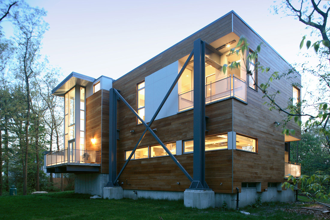 Big Dig House / Single Speed Design