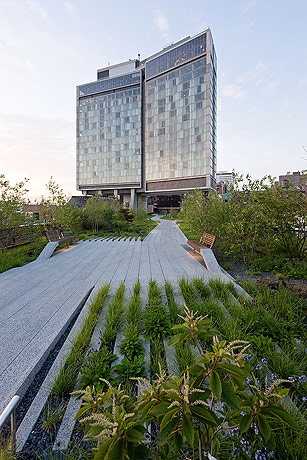 The New York High Line officially open