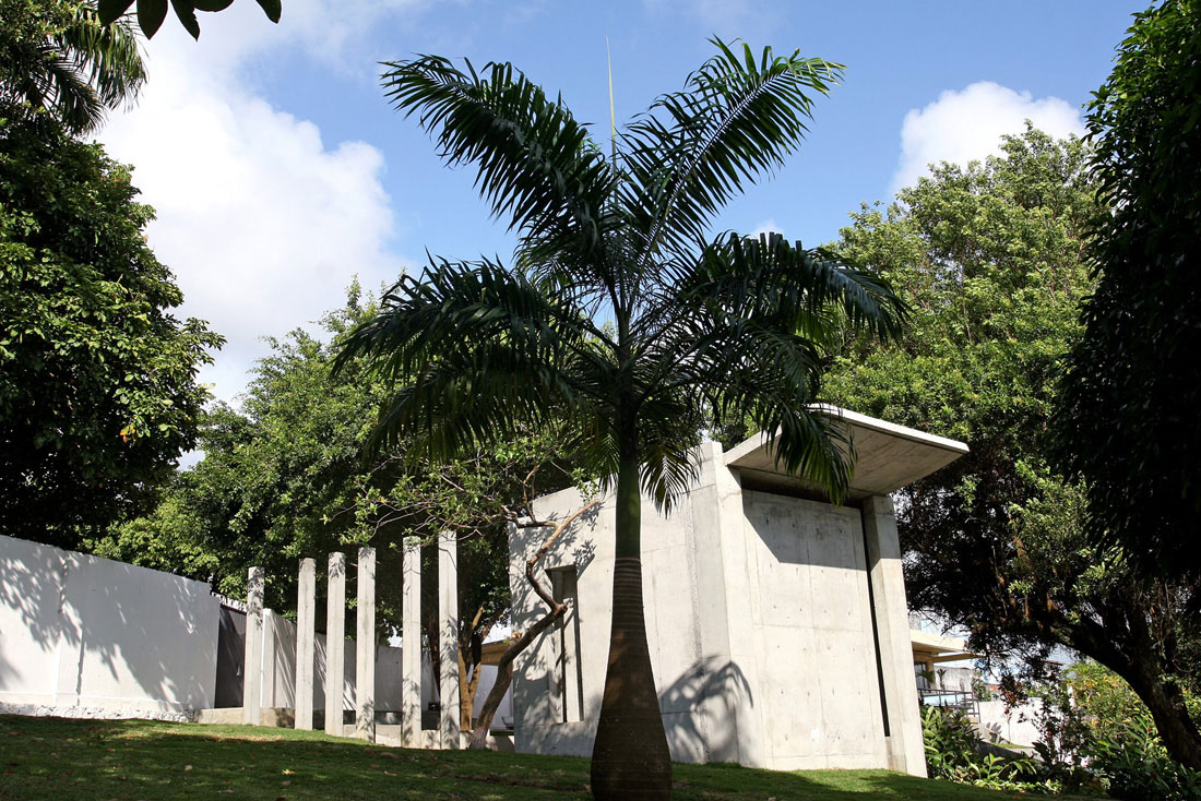 Holocaust Memorial / Sergio Kopinski Ekerman