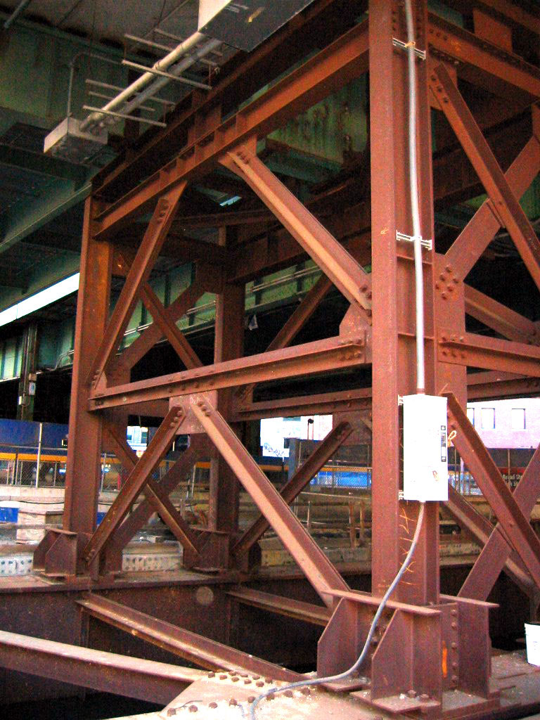 1490218073_frame salvaged elements