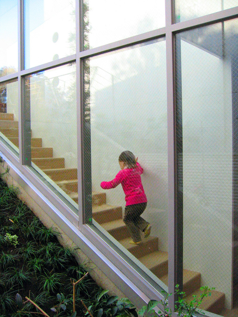 1607261395_yoyogi-snapshot-stair 1607261395_yoyogi-snapshot-stair