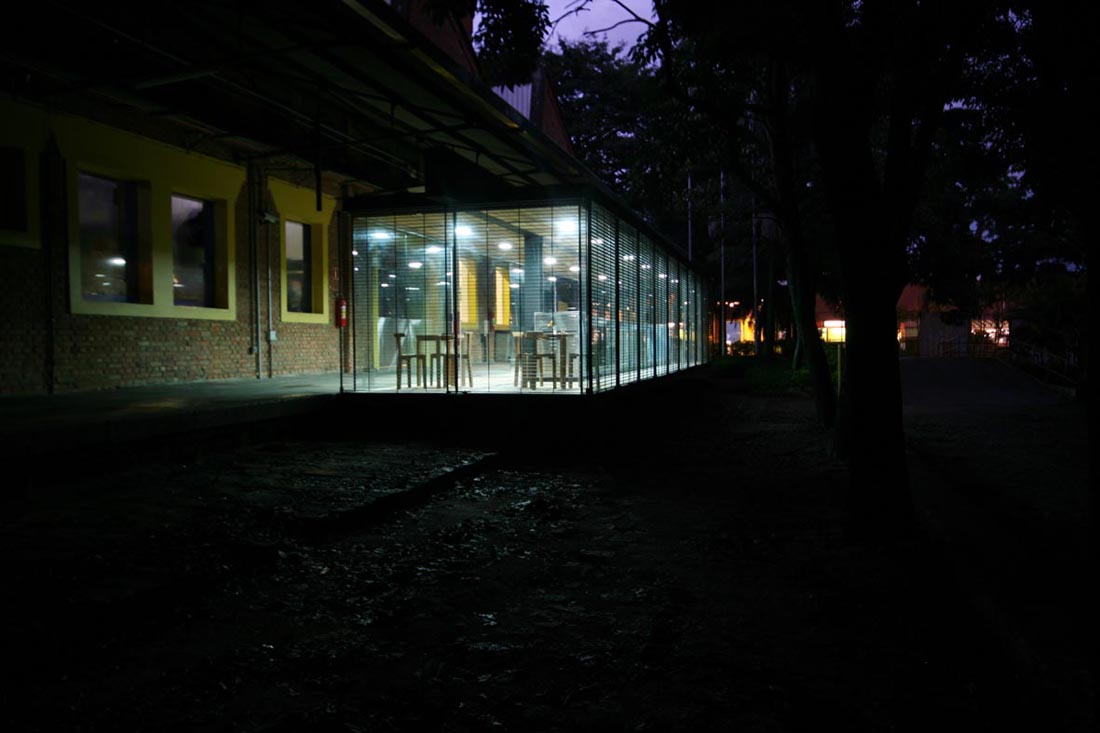 165672565_13-unacafe 165672565_13-unacafe