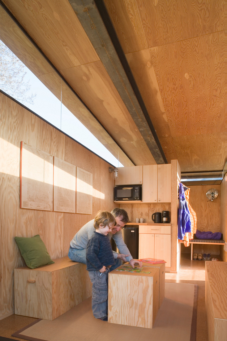 Rolling Huts / OSKA Architects