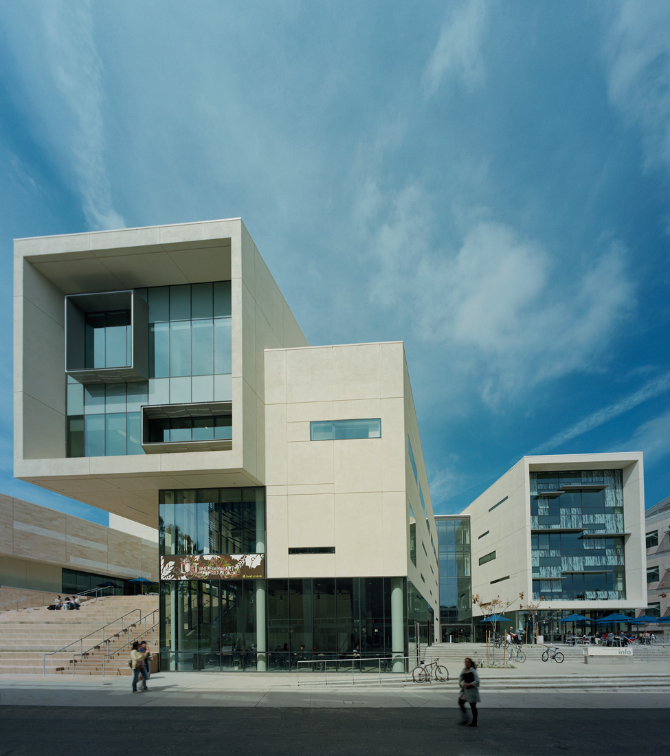 UCSD Price Center East / Yazdani Studio of Cannon Design