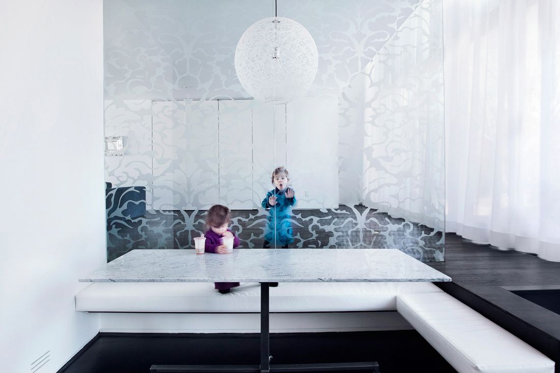 27438471_kitchentable-2 27438471_kitchentable-2