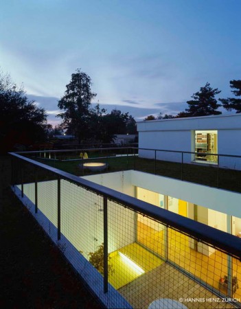 House Gross / EM2N