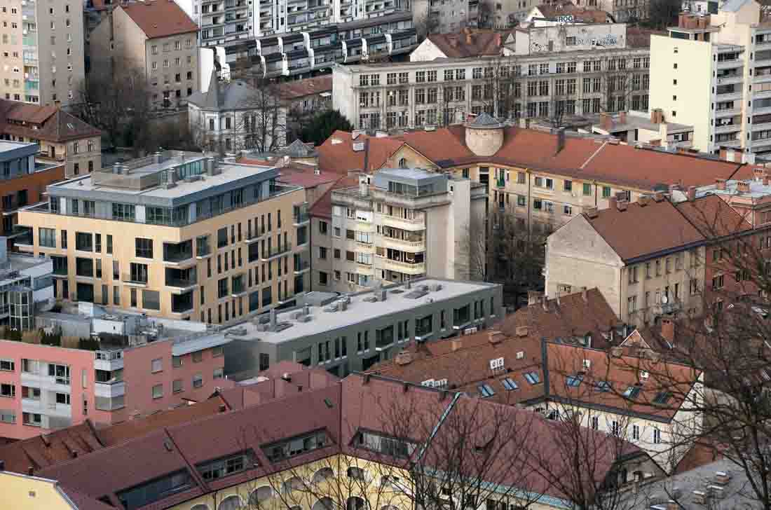 Urban Parasite / Bostjan Gabrijelcic