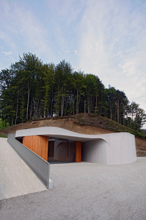 farewell-chapel_foto-tomaz-gregoric_11 farewell-chapel_foto-tomaz-gregoric_11