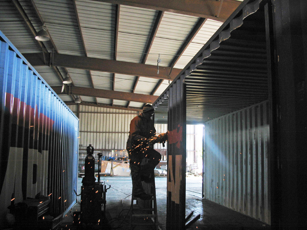 hybrid-c3600-fabrication-photo-1 hybrid-c3600-fabrication-photo-1