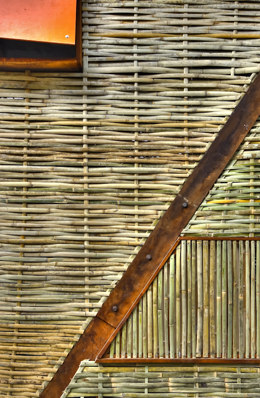 Soe Ker Tie House / TYIN Tegnestue
