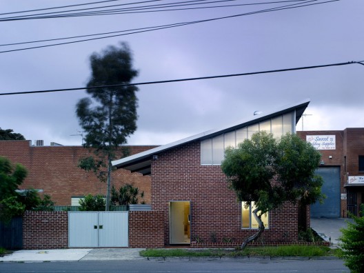 Botany Studio + House / Workshop1