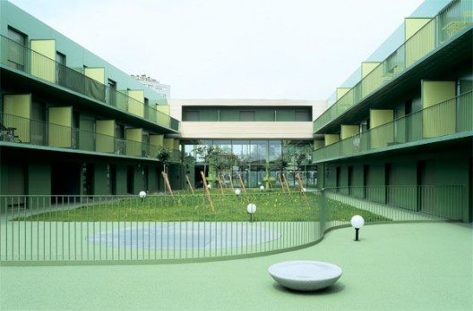 011_n 011_n
