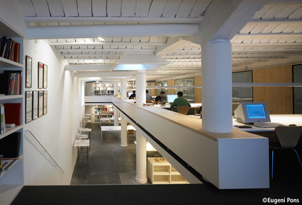 Workspace in a former coal bunker / BAAS