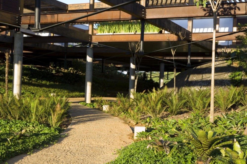 Grid House / Forte, Gimenes & Marcondes Ferraz Arquitetos