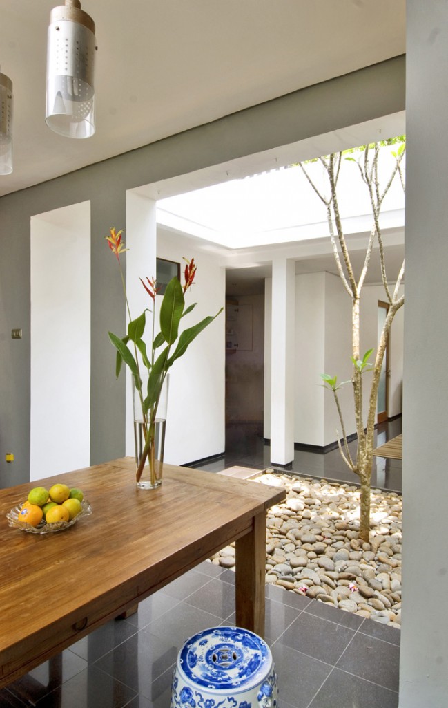 dining-room-view-b dining-room-view-b