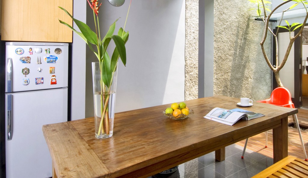 dining-room-view-c dining-room-view-c