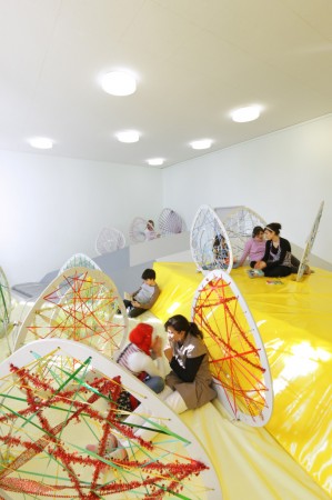 emg_6912_chillroom