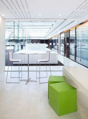 Civic center in St Germain en Laye / Atelier 9 portes + Philippe Harden
