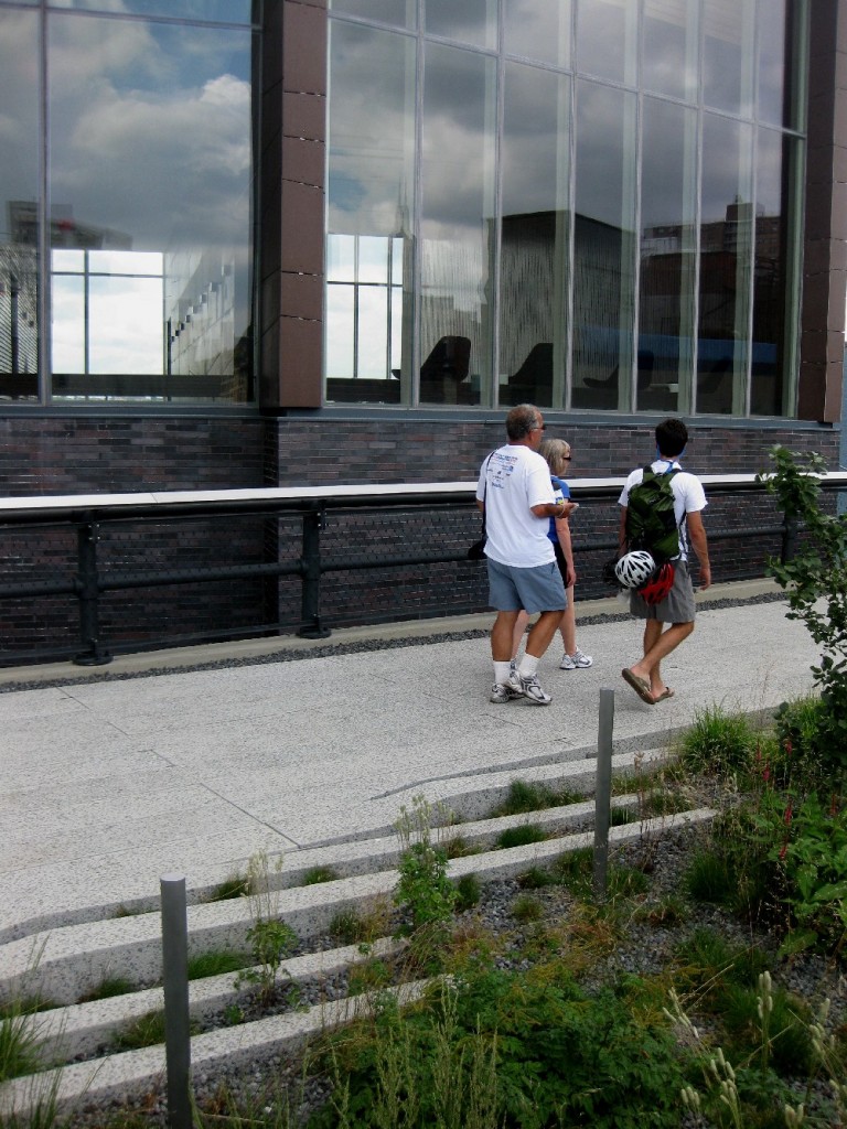 First Hand on the Highline