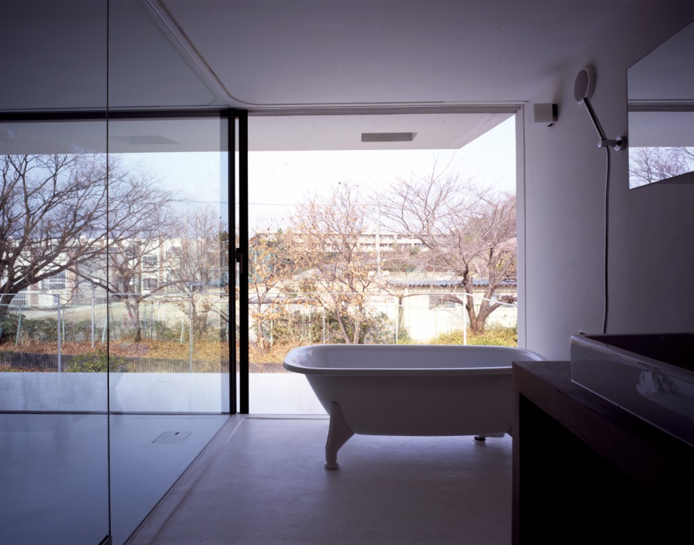 House in Nagoya 01 / Suppose Design Office