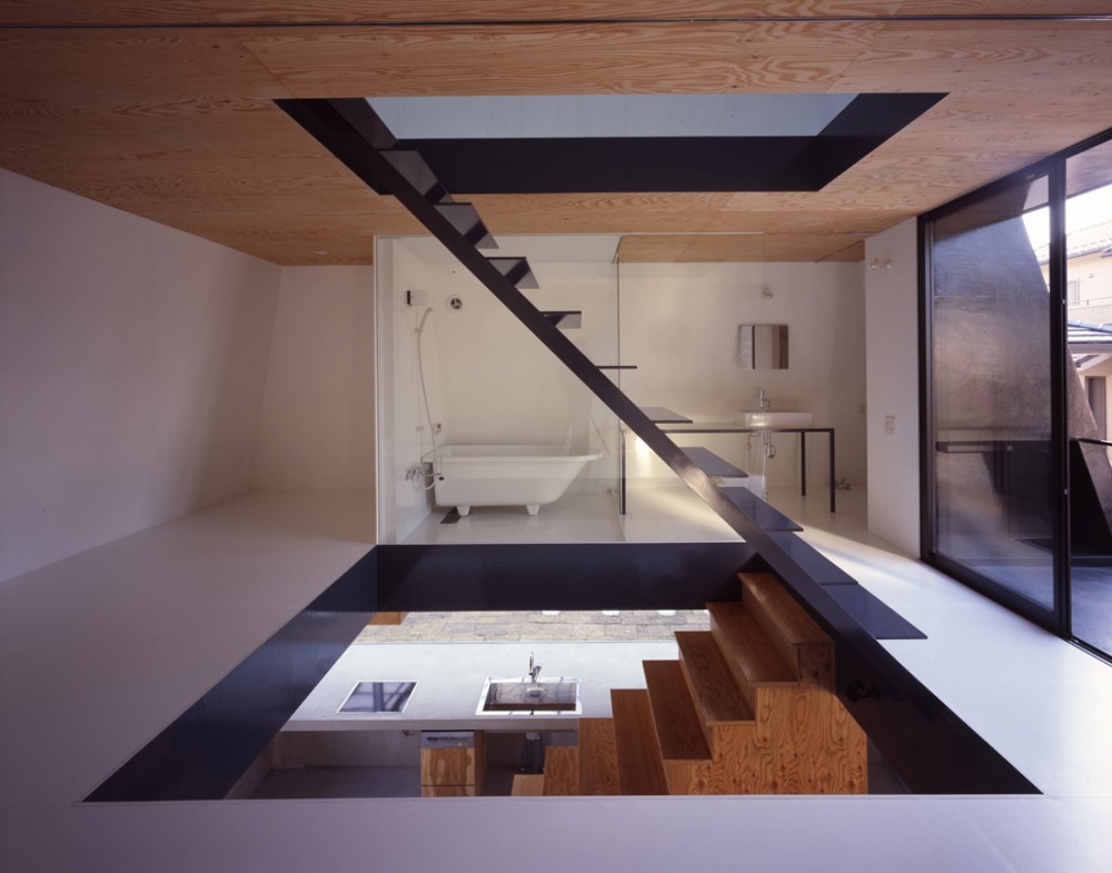 House in Saijo / Suppose Design Office