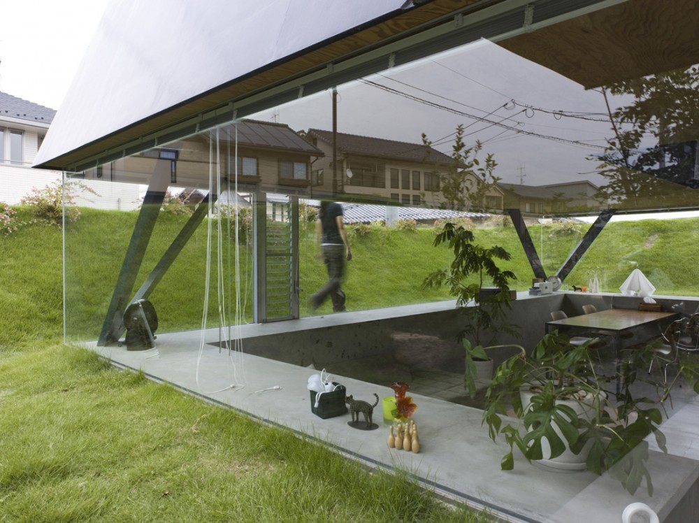 House in Saijo / Suppose Design Office