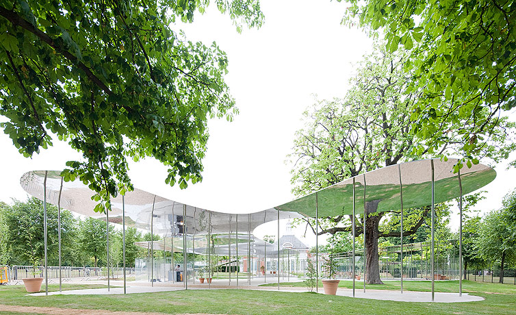 The 2009 Serpentine Gallery Pavilion / SANAA