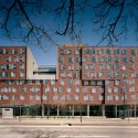 New College Student Residence / Saucier + Perrotte architectes