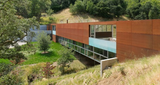 04-bridge-house